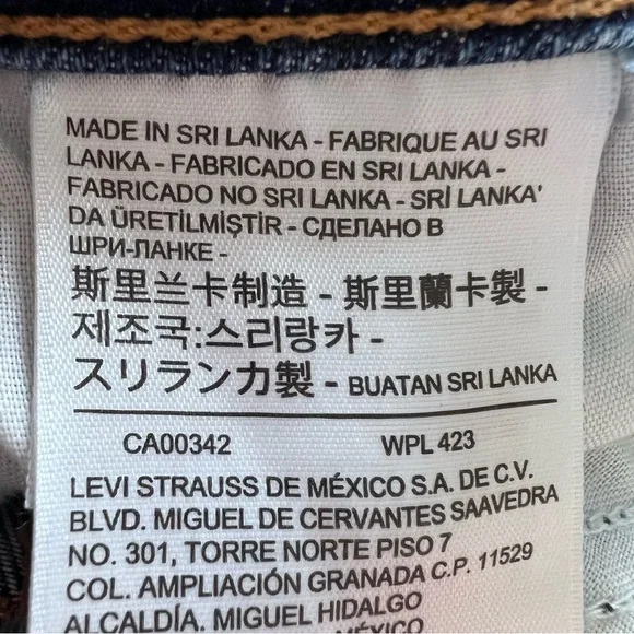 Levi’s Wedgie Straight Fit Stretch Jeans Size 26x28 - Picture 9 of 11